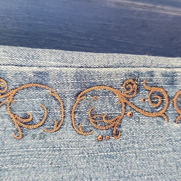 Cos Jeans. Size 8p. - Picture 2 of 4